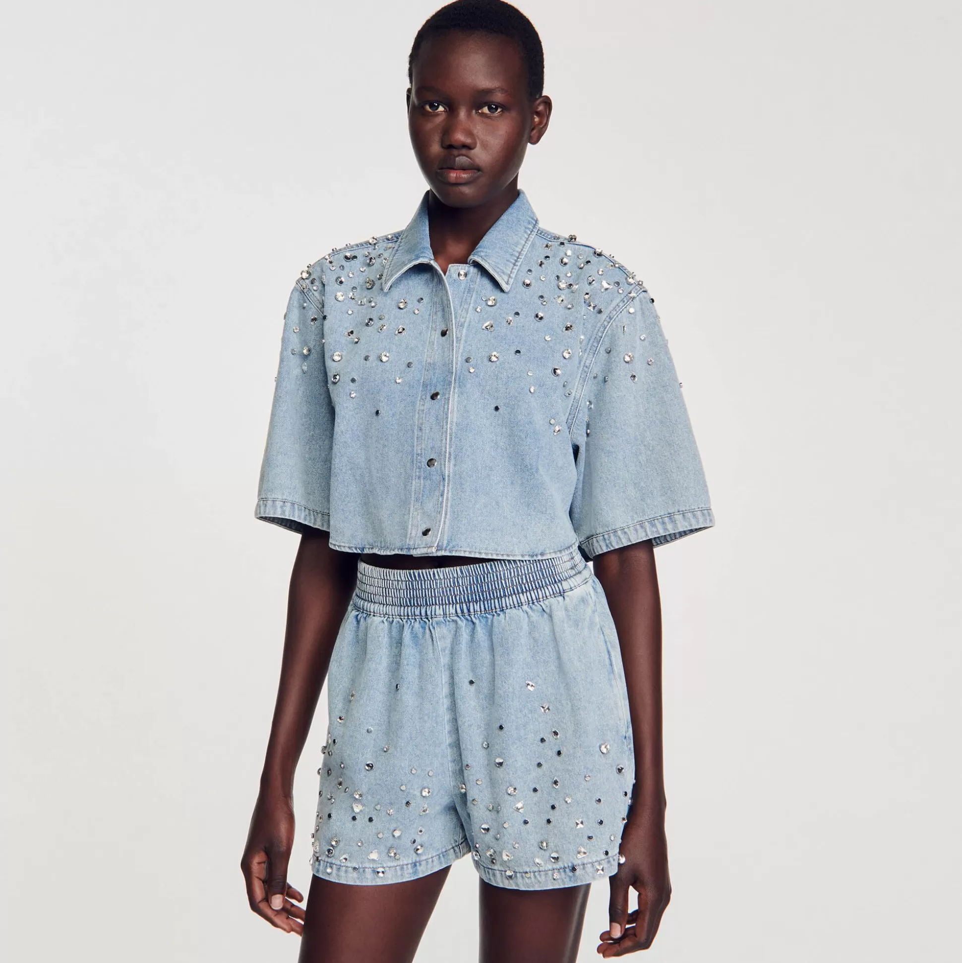 Mujer Sandro Paris Faldas & Shorts<Pantalon Vaquero Corto Y Ancho De Strass